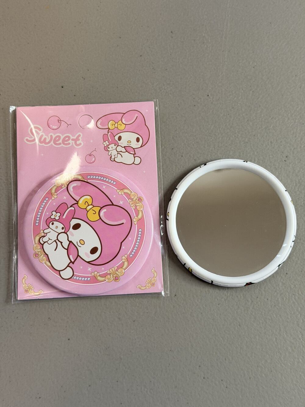 #MM-773 My Melody Pocket Mirror
